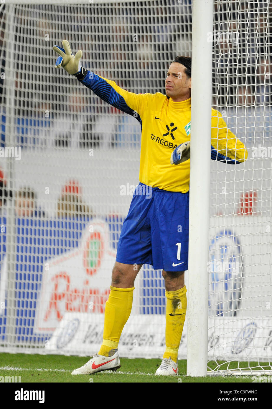 german Football Bundesliga, Season 2011/2012, 17th matchday, 17.12.2011, Schalke 04 (S04) vs. Werder Bremen 5:0----- Tim Wiese (Bremen) Stock Photo