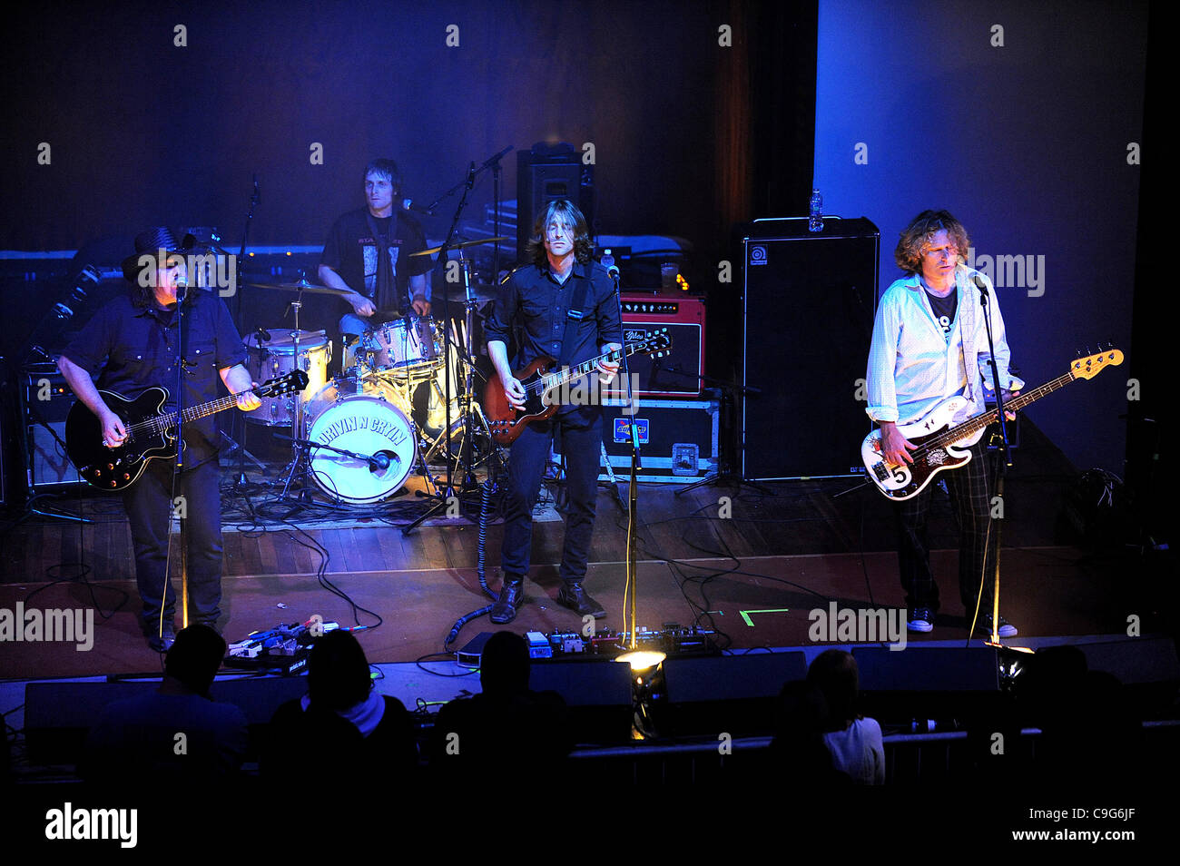 Sadler Vaden: albums, songs, concerts | Deezer, image size:1300x954