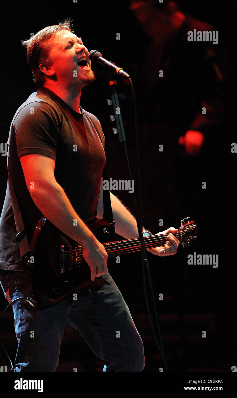 Edwin mccain hi-res stock photography and images - Alamy