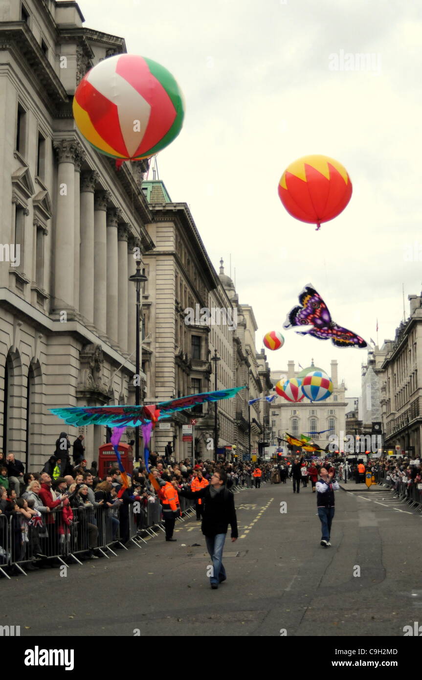 Kites and balloons during London's New Year's Day Parade. 01/01/12 Stock Photo Alamy