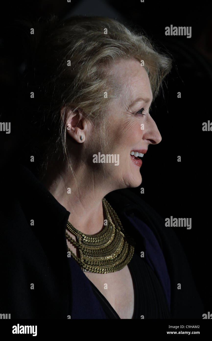 London, UK, 04/01/2012 Meryl Streep attends The Iron Lady - UK film premiere at the BFI Southbank, London. Stock Photo
