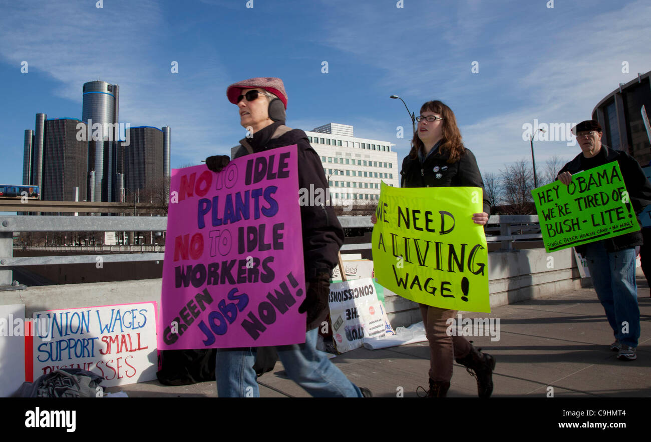 Detroit, Michigan - Auto Workers Rally Outside The North American ...