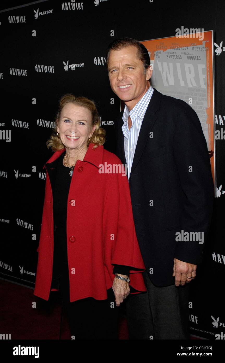 Jan. 6, 2012 - Hollywood, California, U.S. - Juliet Mills and Maxwell ...