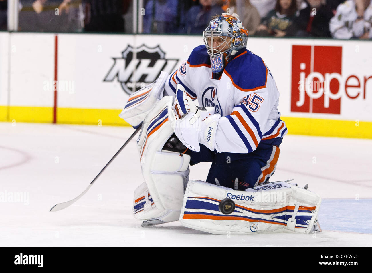 Jan. 7, 2012 - Dallas, Texas, US - Edmonton Oilers Goalie Nikolai ...