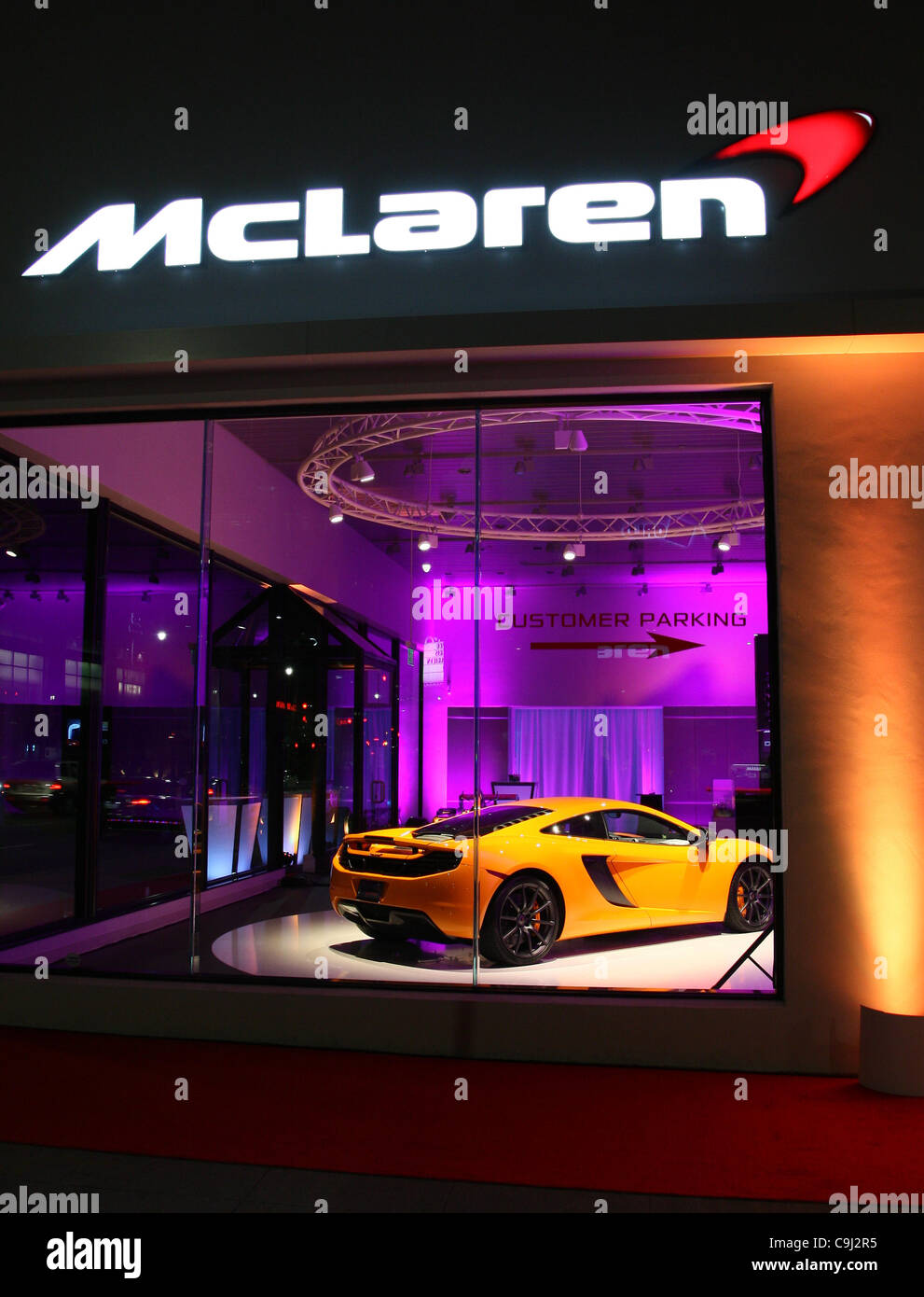 MCLAREN MP4 CAR IN SHOWROOM MCLAREN BEVERLY HILLS STORE OPENING LOS ANGELES CALIFORNIA USA 10 January 2012 Stock Photo