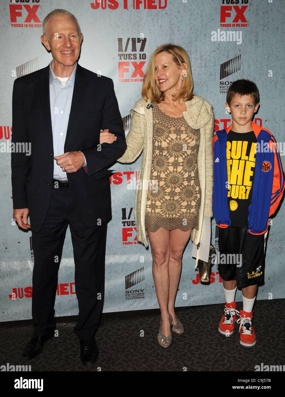 Raymond J. Barry at arrivals for JUSTIFIED Season 3 Premiere, Directors