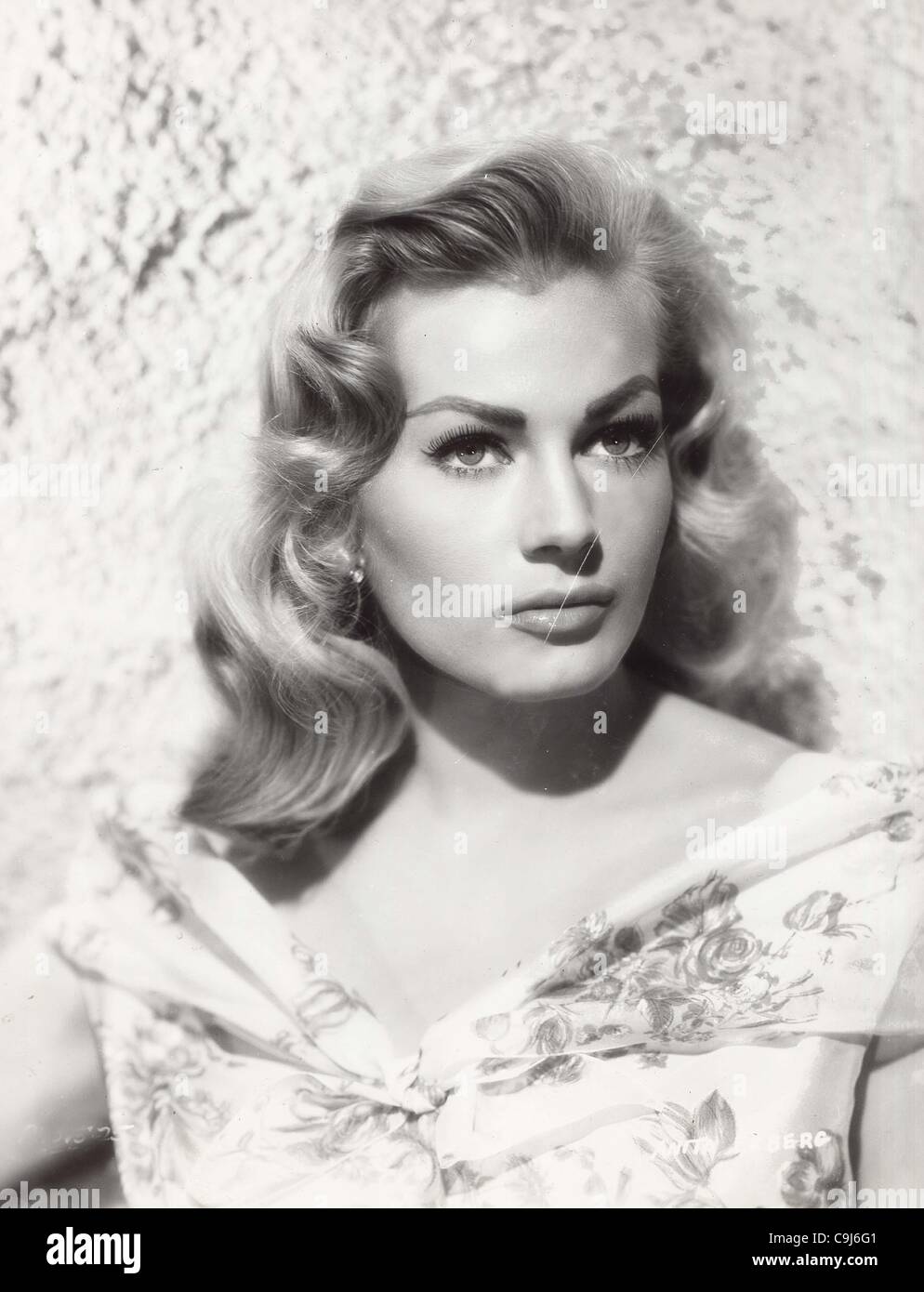 Anita ekberg 1955 hi-res stock photography and images - Alamy
