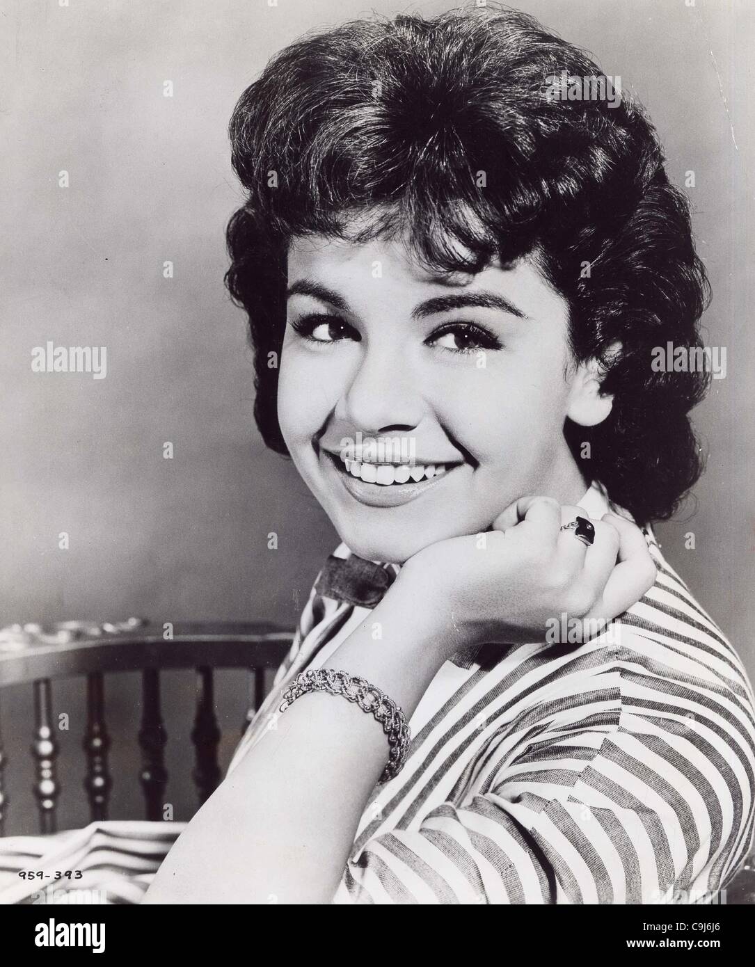Jan. 9, 2012 - ANNETTE FUNICELLO.Supplied by Photos, inc.(Credit Image
