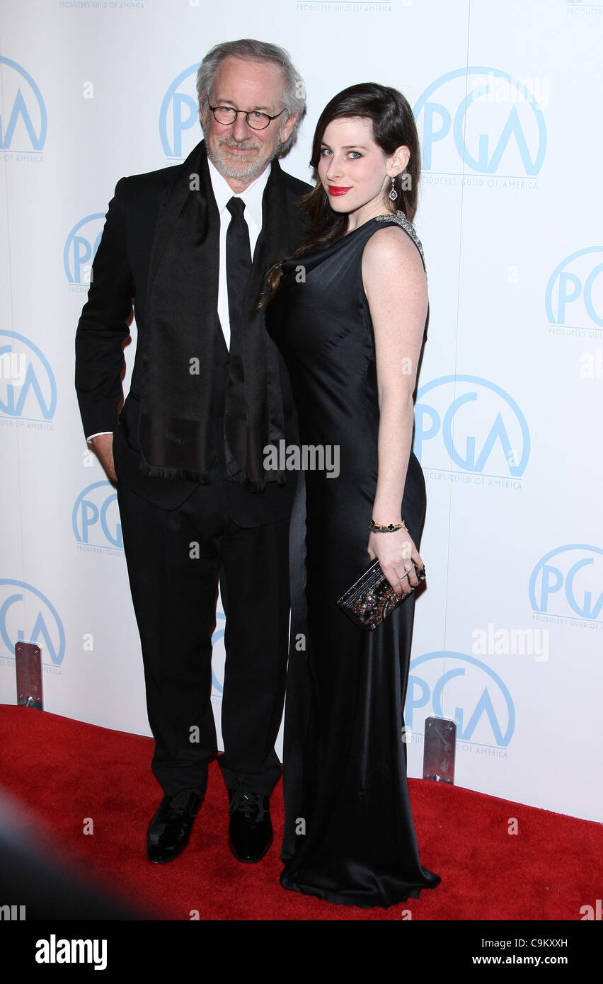 STEVEN SPIELBERG & SASHA SPIELBERG 23RD ANNUAL PRODUCERS GUILD OF AMERICA AWARDS BEVERLY HILLS CALIFORNIA USA 21 January 2012 Stock Photo
