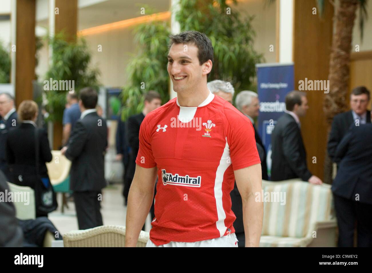 Welsh Rugby Captain Sam Wales Captain Sam Warburton High Resolution Stock Photography and ...