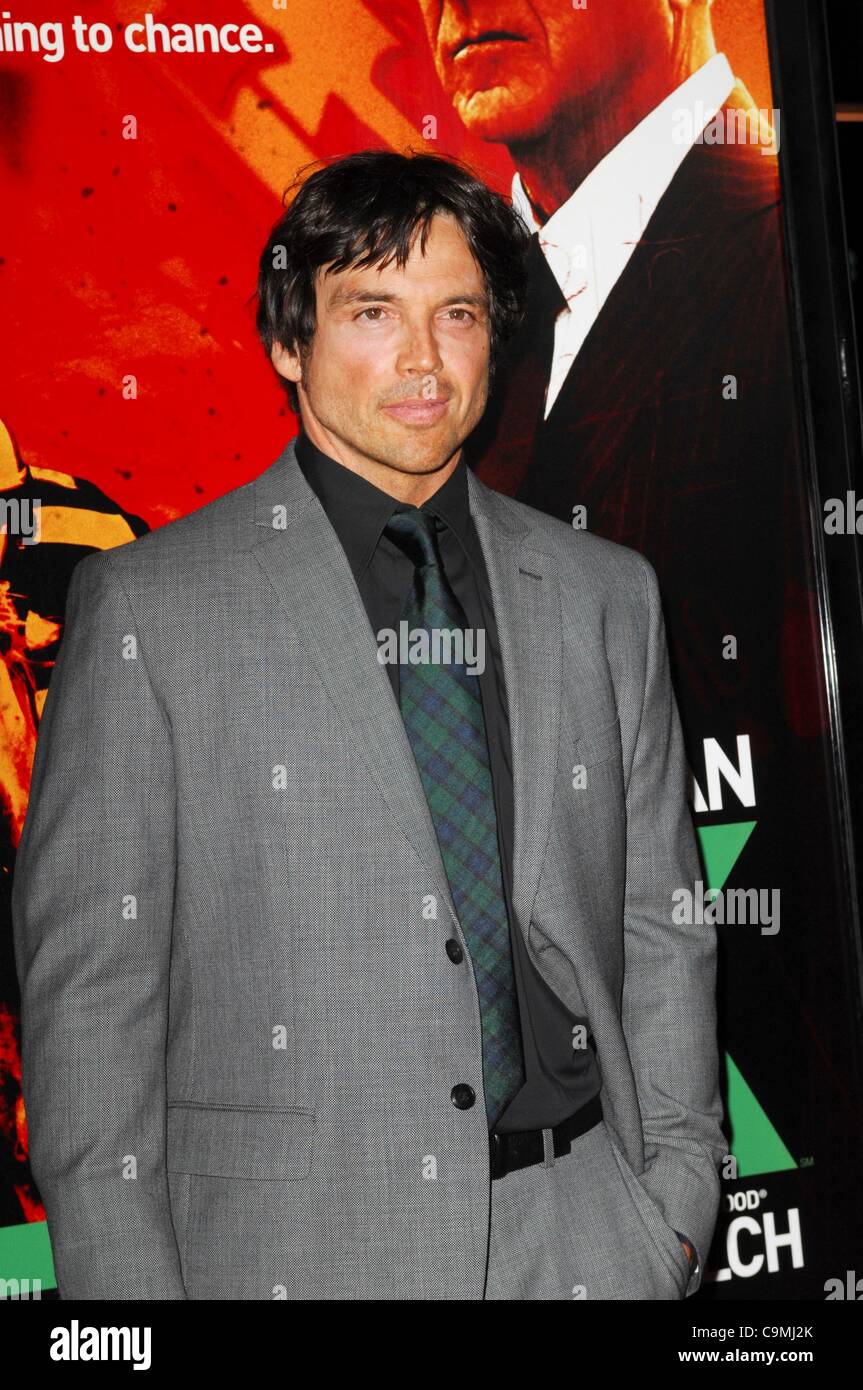 Jason Gedrick at arrivals for LUCK Series Premiere on HBO, Grauman's Chinese Theatre, Los Angeles, CA January 25, 2012. Photo By: Elizabeth Goodenough/Everett Collection Stock Photo