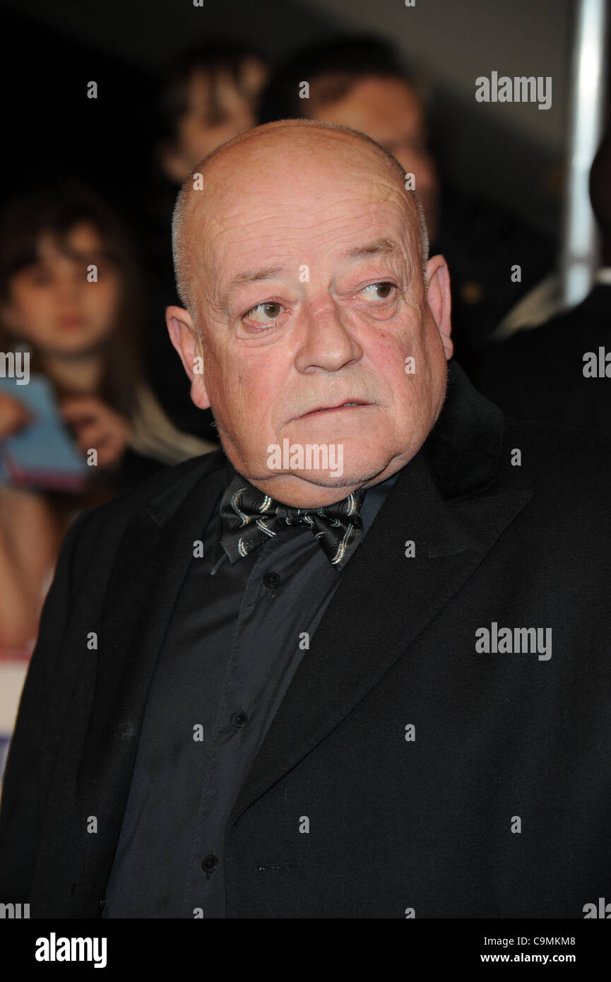 TIM HEALY 2012 NATIONAL TELEVISION AWARDS O2 ARENA LONDON ENGLAND 25 