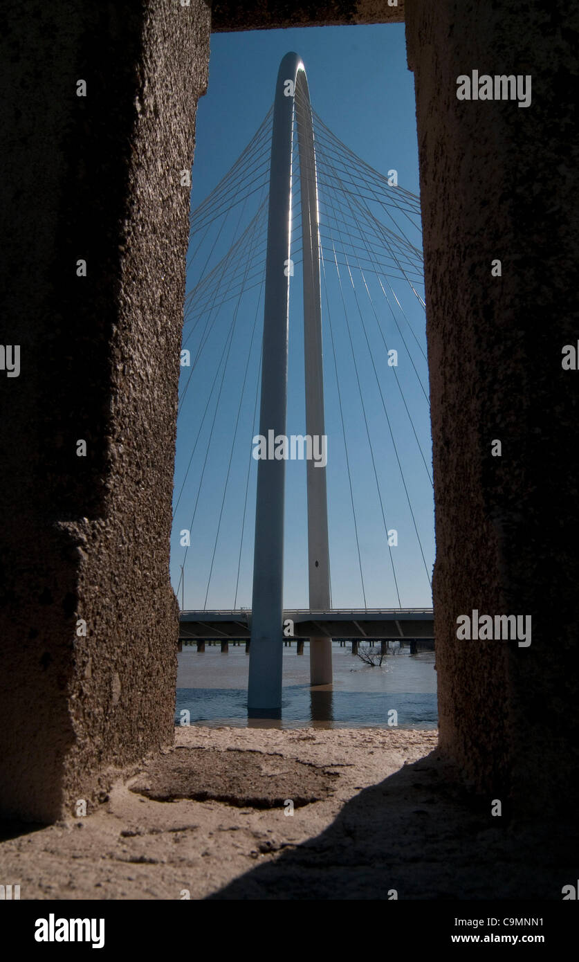 Dallas texas usa freeway bridge hi-res stock photography and images - Alamy