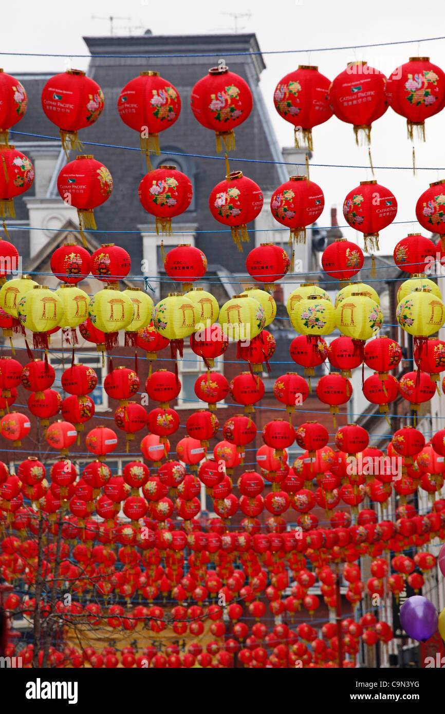 29/01/12, London. Red and Yellow Chinese Lanterns decorate Gerrard Street in Chinatown celebrating the Year of the Dragon for the Chinese New Year 2012. Stock Photo