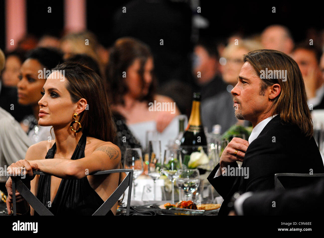 Angelina jolie husband hi-res stock photography and images - Alamy