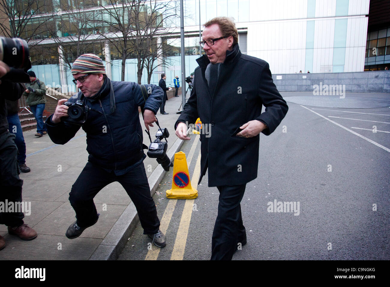 Southwark Crown Court, London, UK. 01.02.2012 Harry Redknapp arrives at Southwark Crown Court for his tax evasion trial where he is expected to give evidence today. Stock Photo