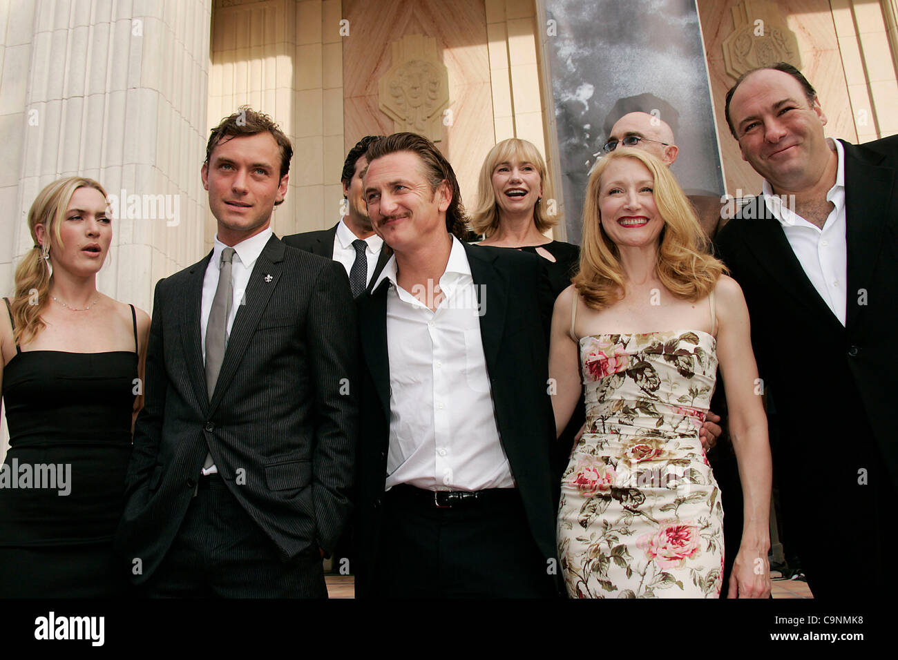 Sep 16, 2006; New Orleans, Louisiana, USA; Actors KATE WINSLET, JUDE LAW, SEAN  PENN, PATRICIA CLARKSON & JAMES GANDOLFINI at the 'All The King's Men' New  Orleans Premiere held at McAlister Auditorium