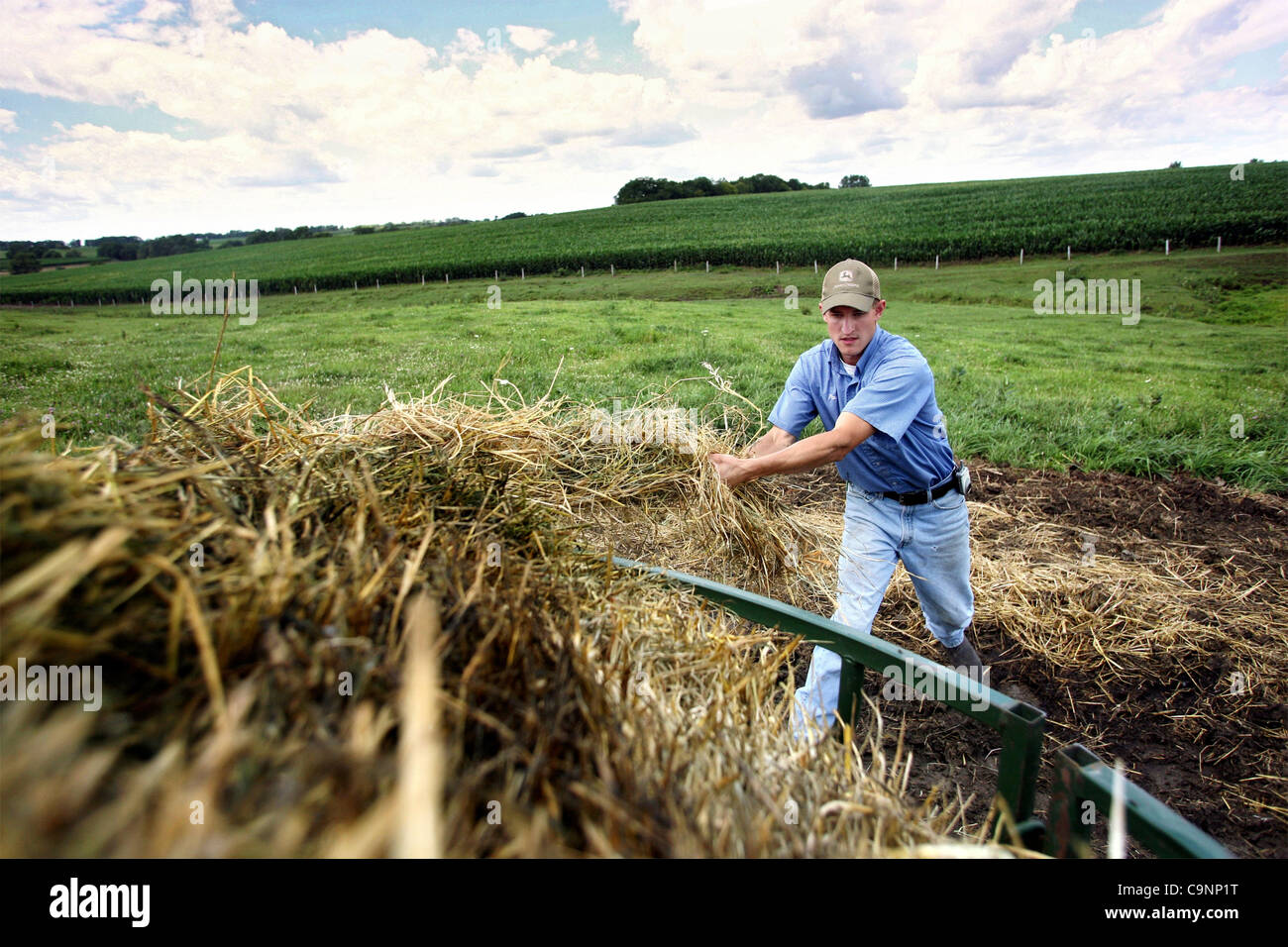 July 11, 2007 Dixon, Illinois, USA Paul Burrs, 28, farms 400 acres