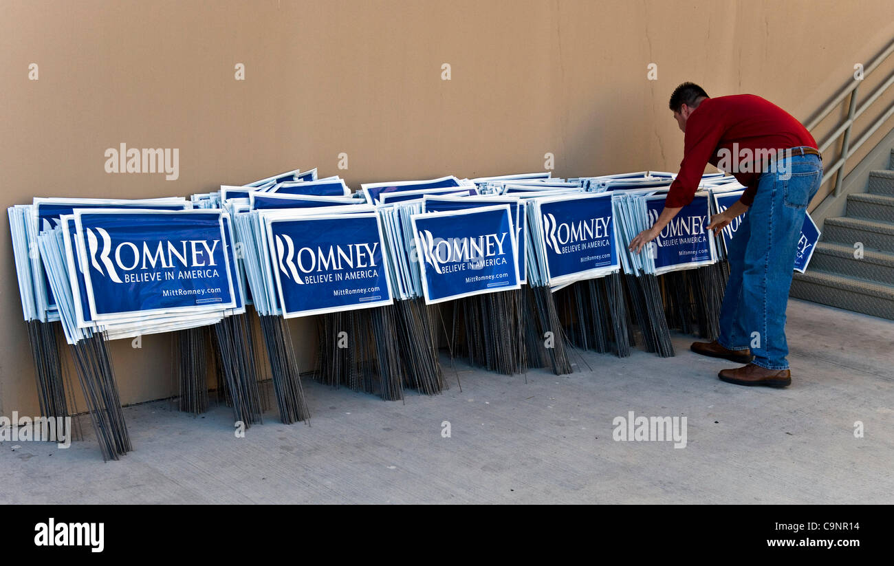 Backyard cleaning services las vegas