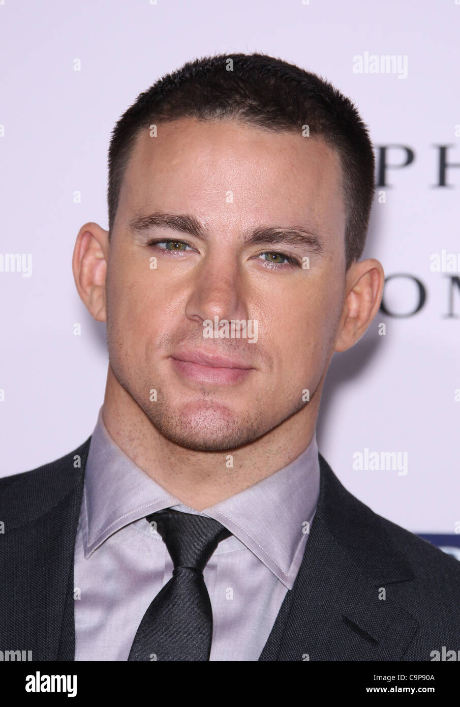 CHANNING TATUM THE VOW. WORLD PREMIERE HOLLYWOOD LOS ANGELES CALIFORNIA USA 06 February 2012 Stock Photo