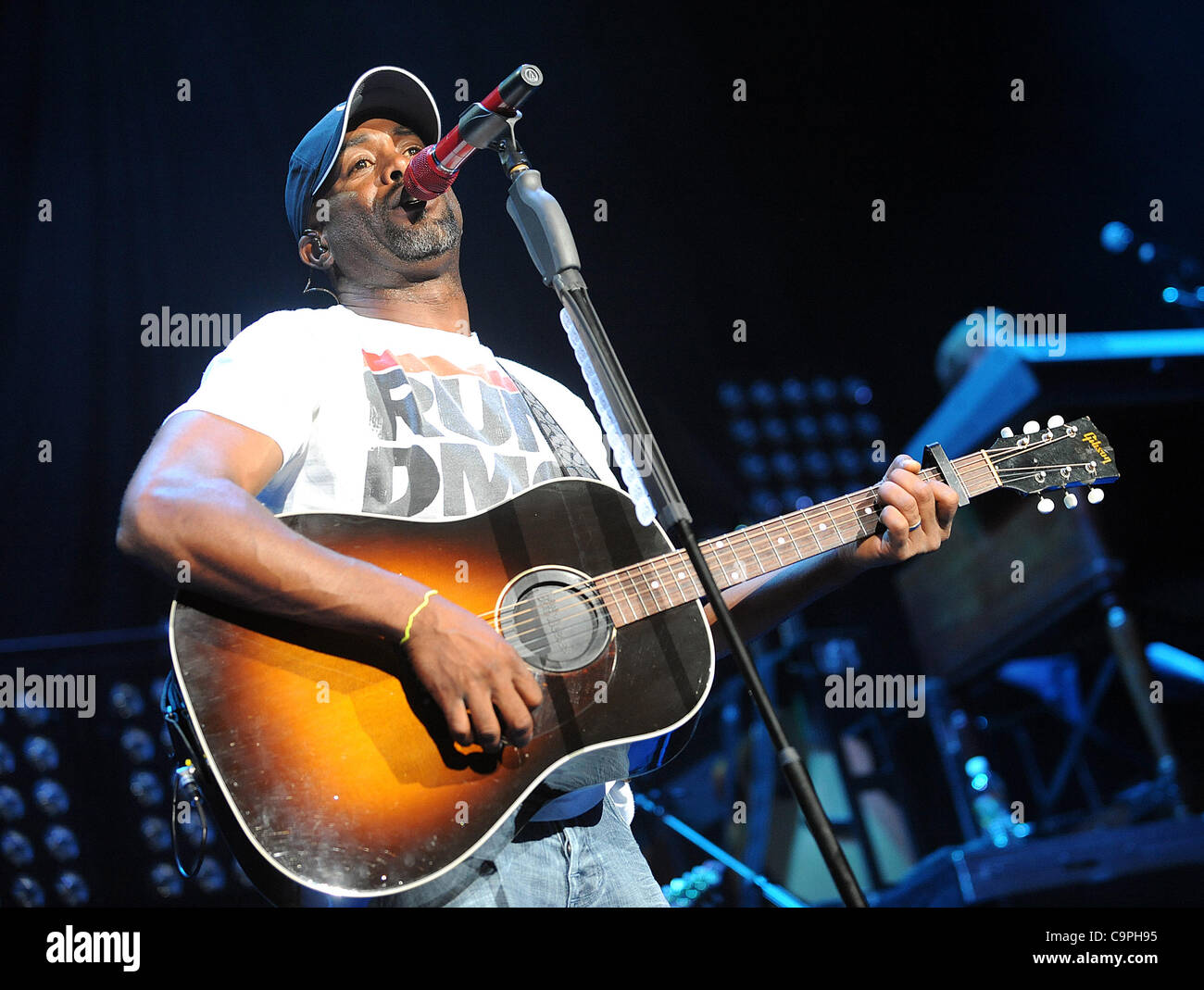 Aug. 28, 2010 - Raleigh, North Carolina; USA - Musician DARIUS RUCKER ...