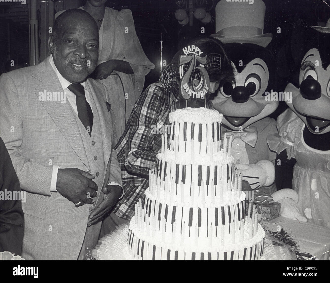 Zanger hi-res stock photography and images - Page 2 - Alamy, image size:1300x1114