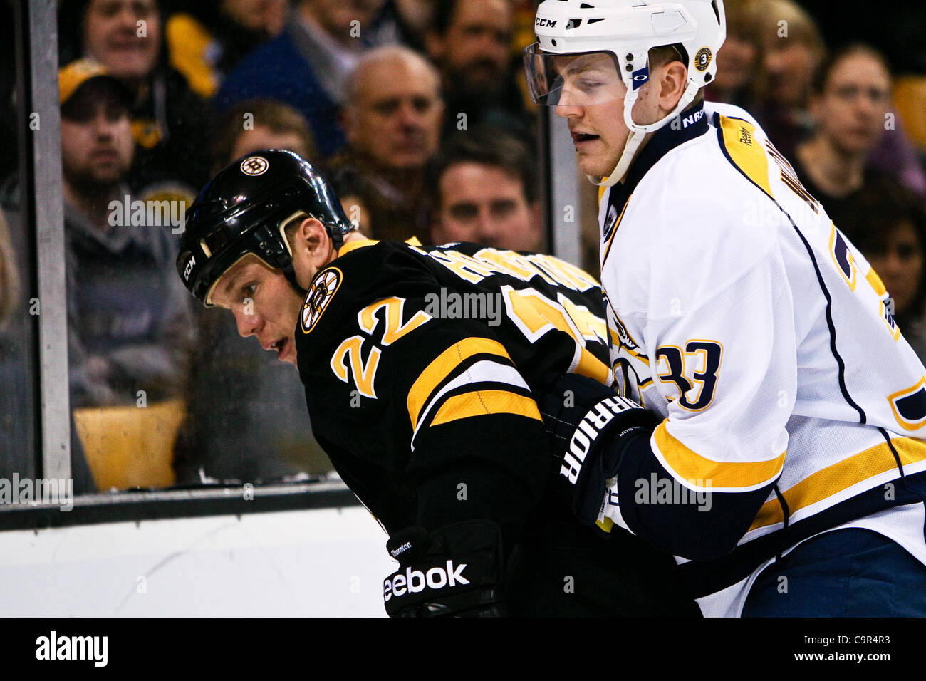 Shawn Thornton's 7 Most Memorable Moments as a Boston Bruin