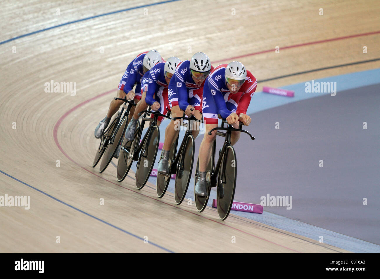 Uci Track Cycling World Cup Team Pursuit In Londons Olympic Velodrome