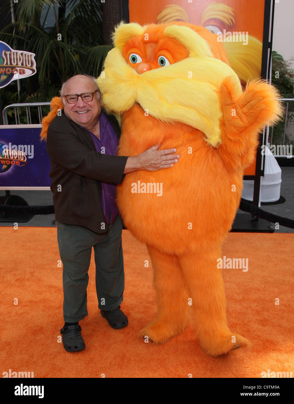 DANNY DEVITO & THE LORAX DR. SEUSS' THE LORAX. WORLD PREMIERE UNIVERSAL ...