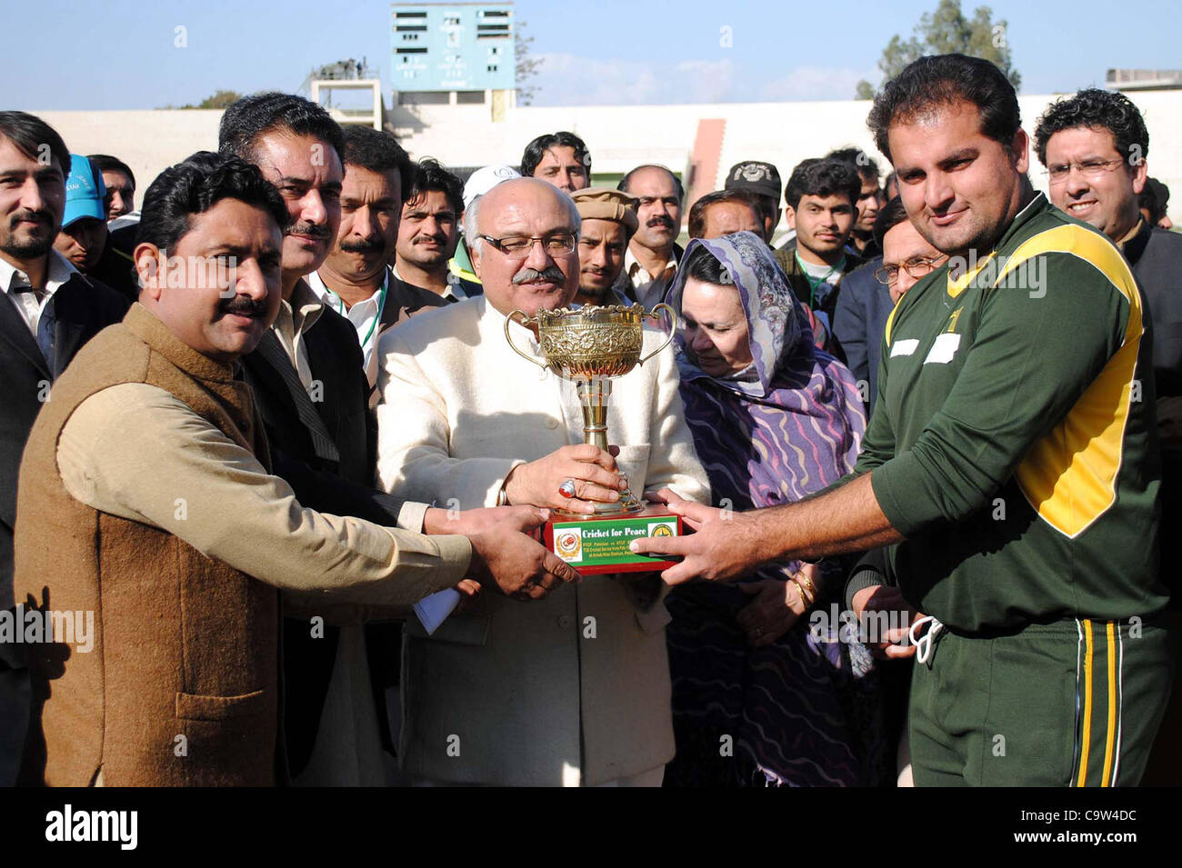 KhyberPakhtoonkhawa Information Minister, Mian Iftikhar Hussain awards