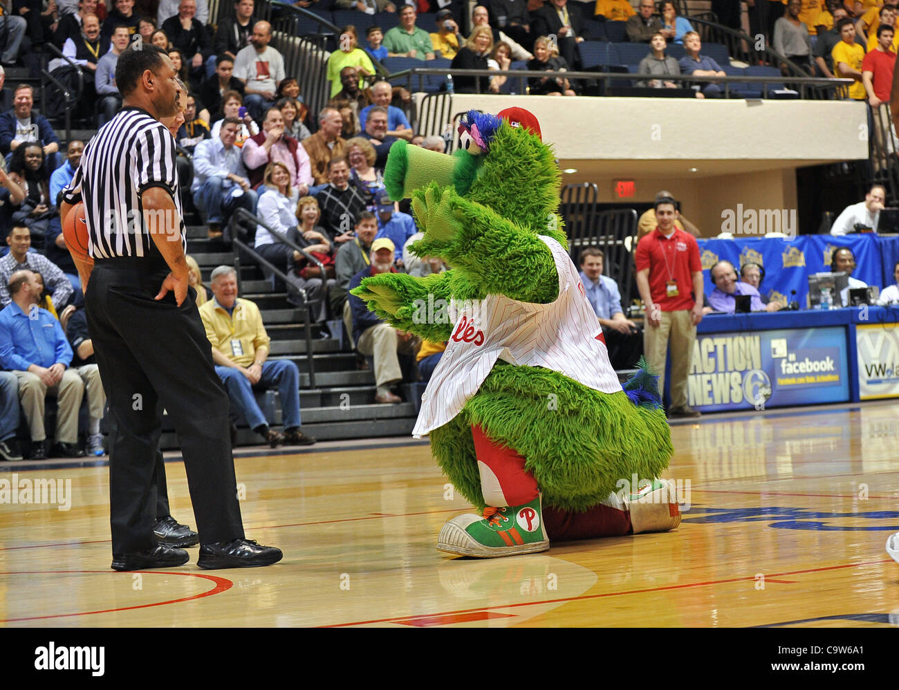 Phillie phanatic hires stock photography and images Alamy