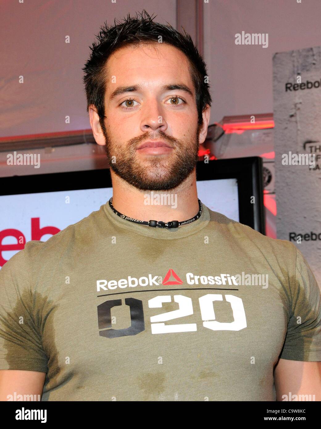 vistazo Colonos Vibrar Rich Froning Jr. in attendance for 2011 Fittest Man on Earth Reebok Crossfit  Launch, Yonge-Dundas Square, Toronto, ON February 22, 2012. Photo By:  Nicole Springer/Everett Collection Stock Photo - Alamy