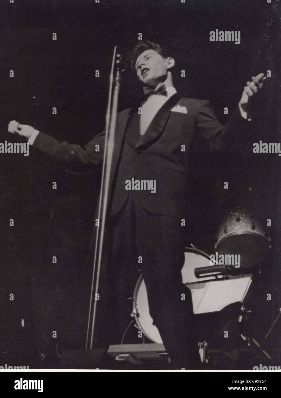 EDDIE FISHER.Supplied by Photos, inc.(Credit Image: Â© Supplied By