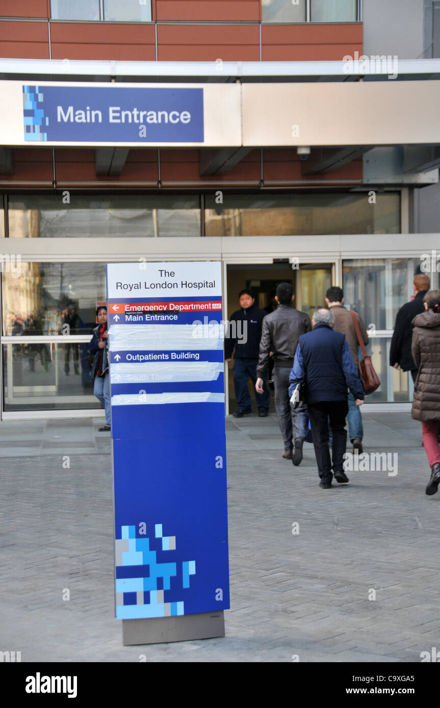 London. 1/3/12. The new main entrance of the New Royal London Hospital opens 1st March 2012. 17 storey building which took five years to build and cost £650m and has 727 beds. Stock Photo