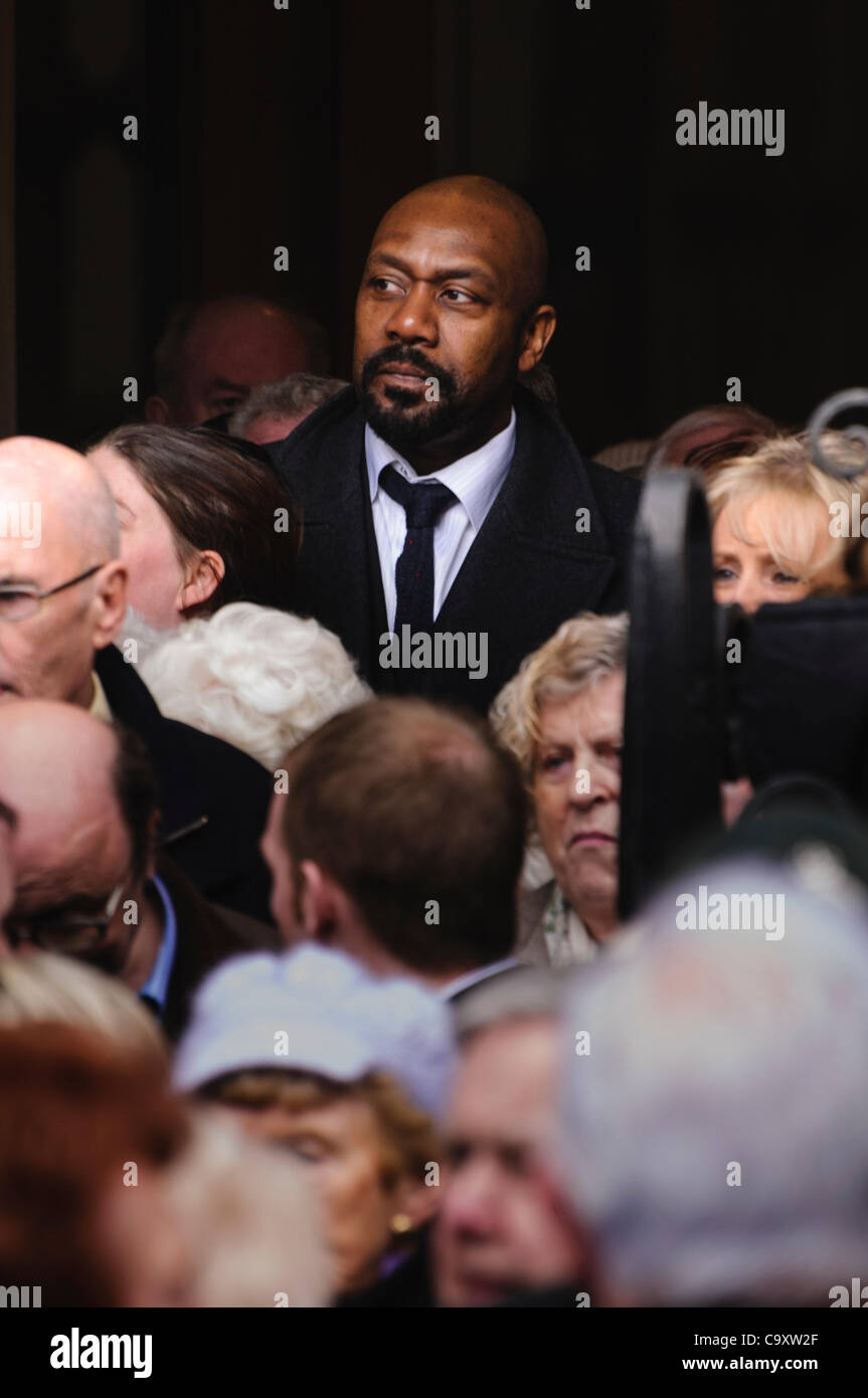 Lenny Henry Among A Crowd Of People Lenny Henry Among A Crowd Of People