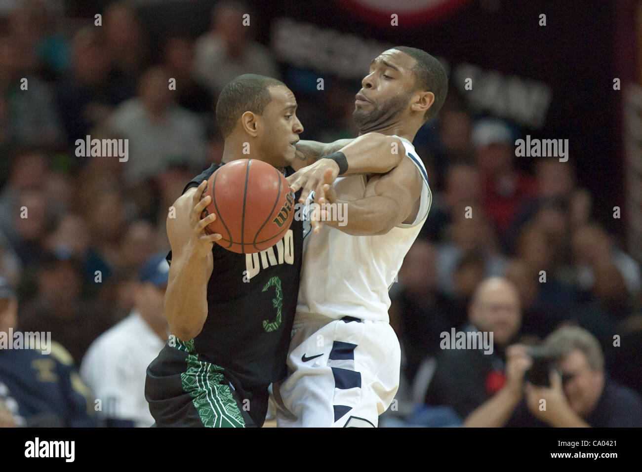 Cleveland basketball arena hires stock photography and images Alamy