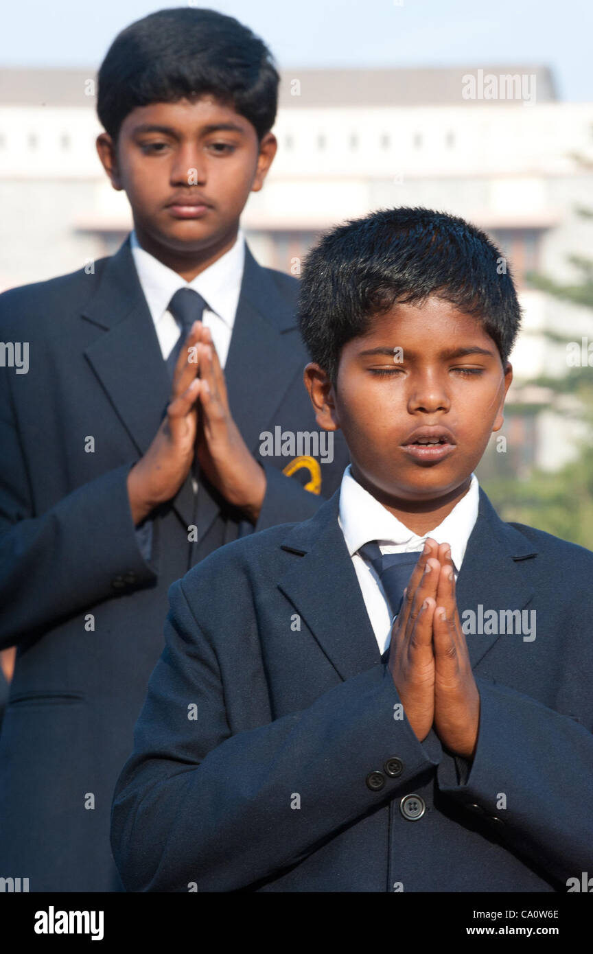 School morning assembly india hi-res stock photography and images - Alamy