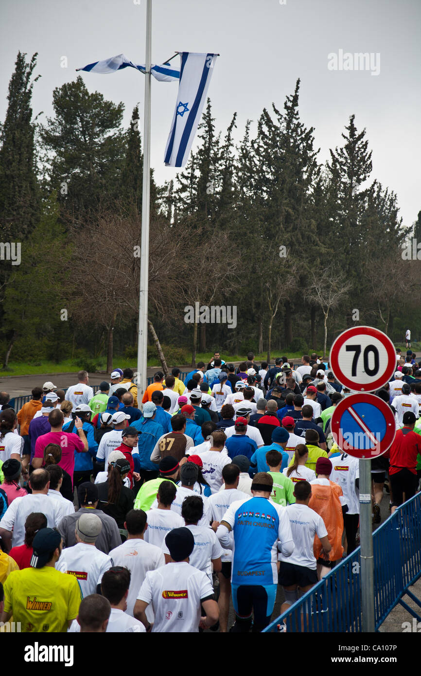 21Km Half Marathon | The ultimate beginner half marathon training plan ...