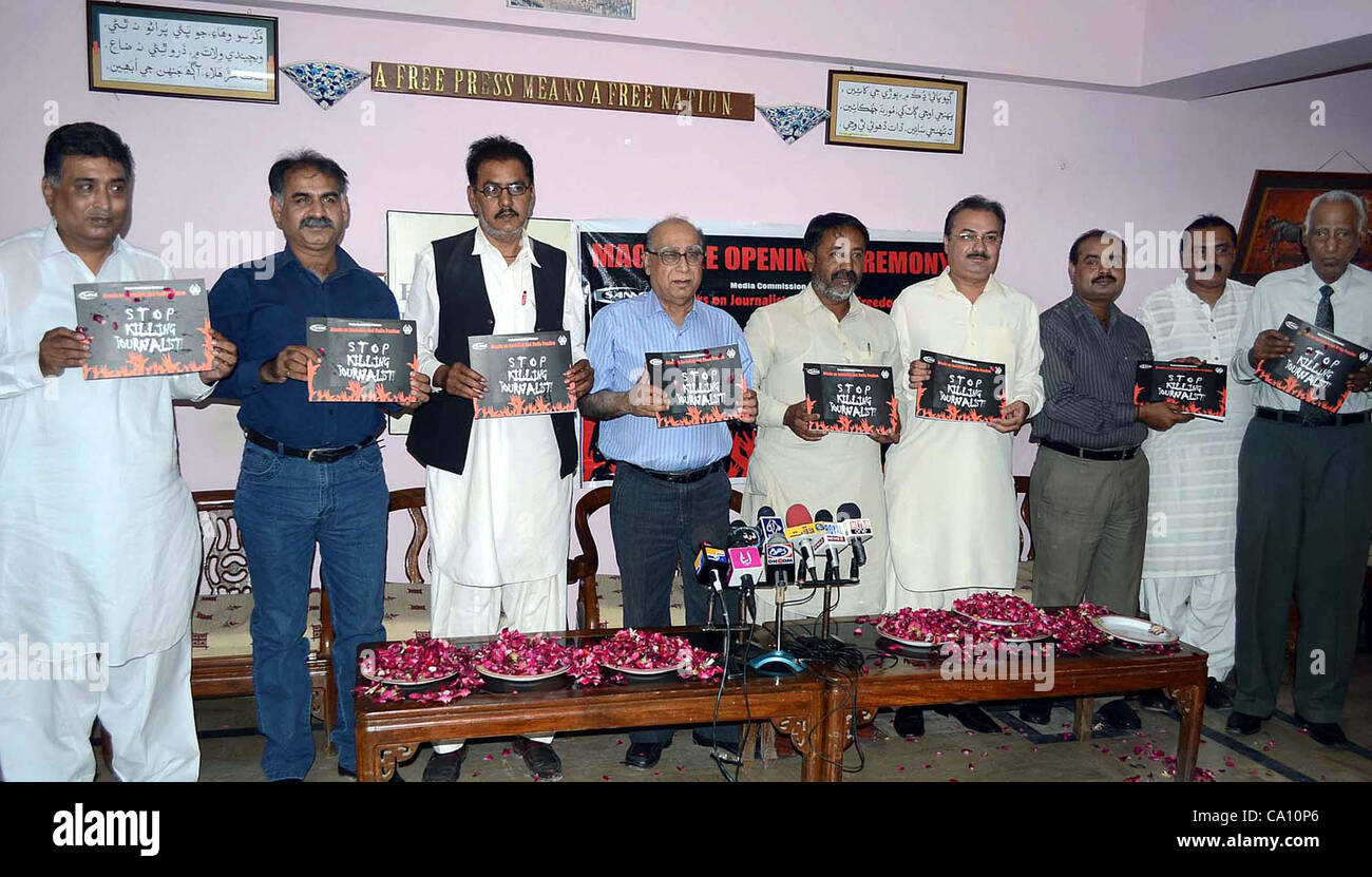 Hyderabad Press Club (HPC) President, Jaffar Memon, Gen.Sec, Altaf Koti, Yousuf Leghari Advocate, Khalid Khokar and Mahesh Kumar during the inauguration ceremony of SAFMA magazine held at press club on Friday, March 16, 2012. Stock Photo