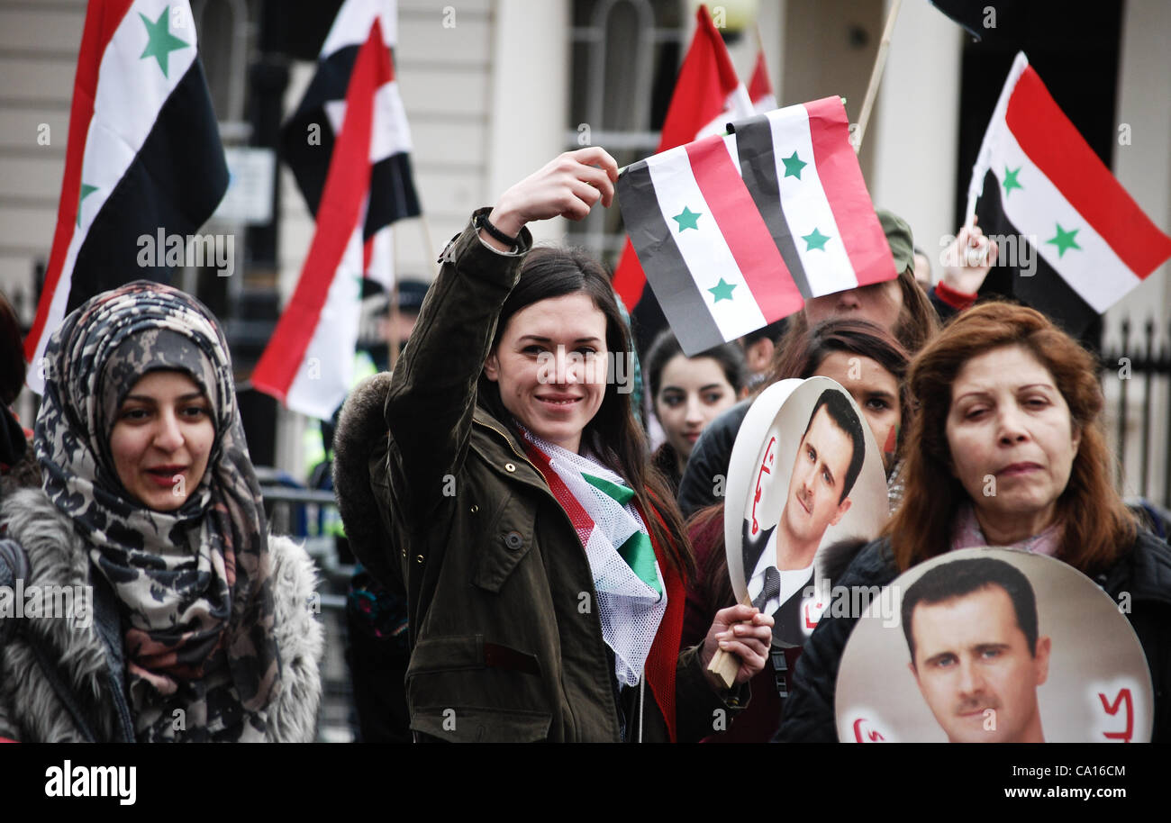 17/03/2012, London, UK: Pro-Assad protesters at a small rally of around ...