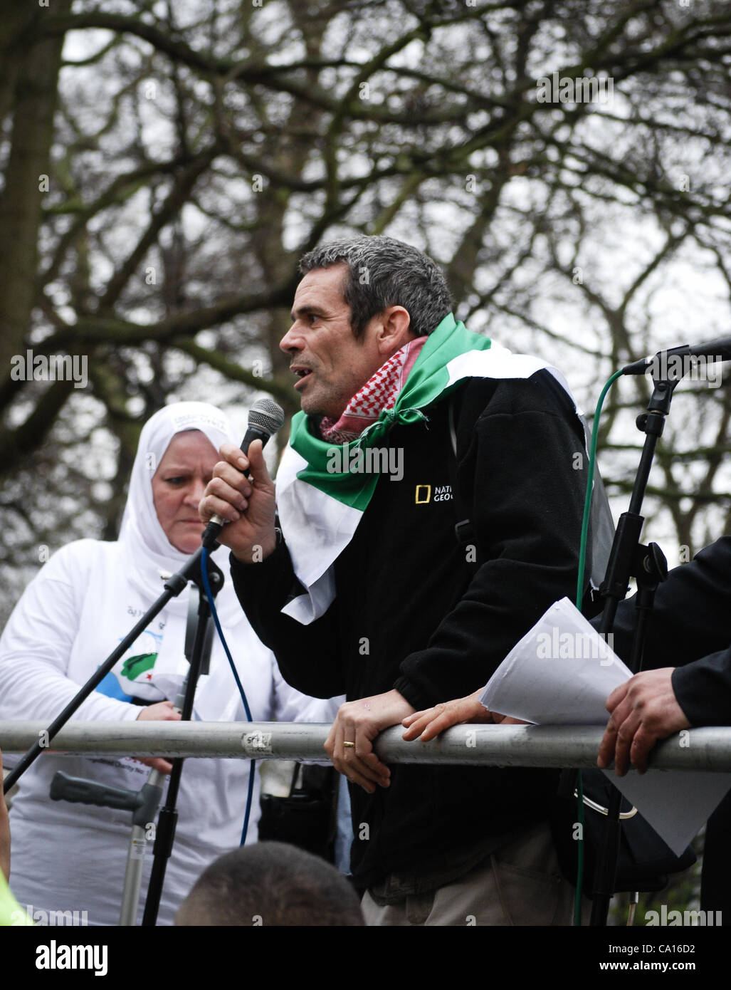 17/03/2012, London, UK: Paul Conroy, injured Sunday Times photographer, speaks at an Anti-Assad rally outside the Syrian Embassy in London. Stock Photo