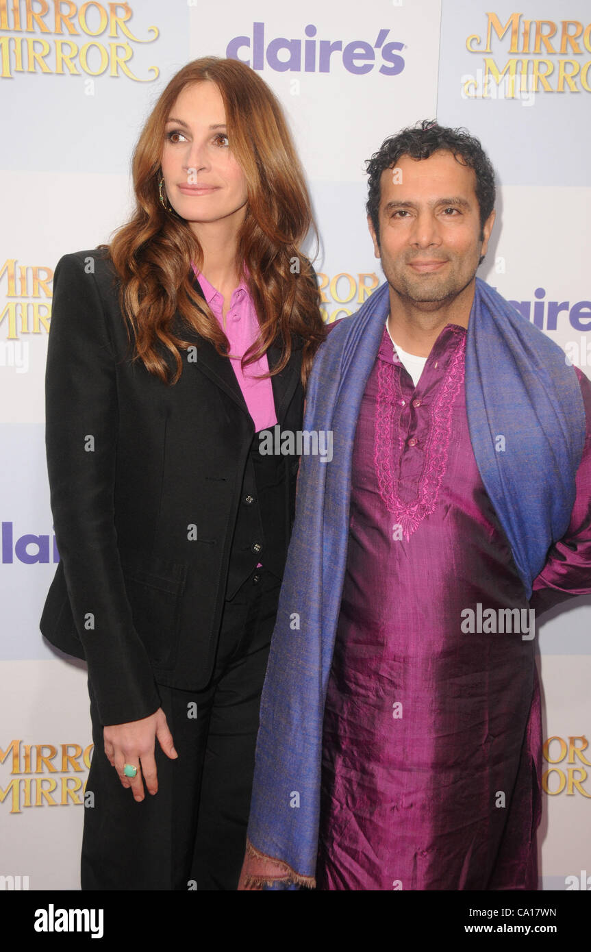 March 16, 2012 - Los Angeles, California, U.S. - Julia Roberts, Tarsem