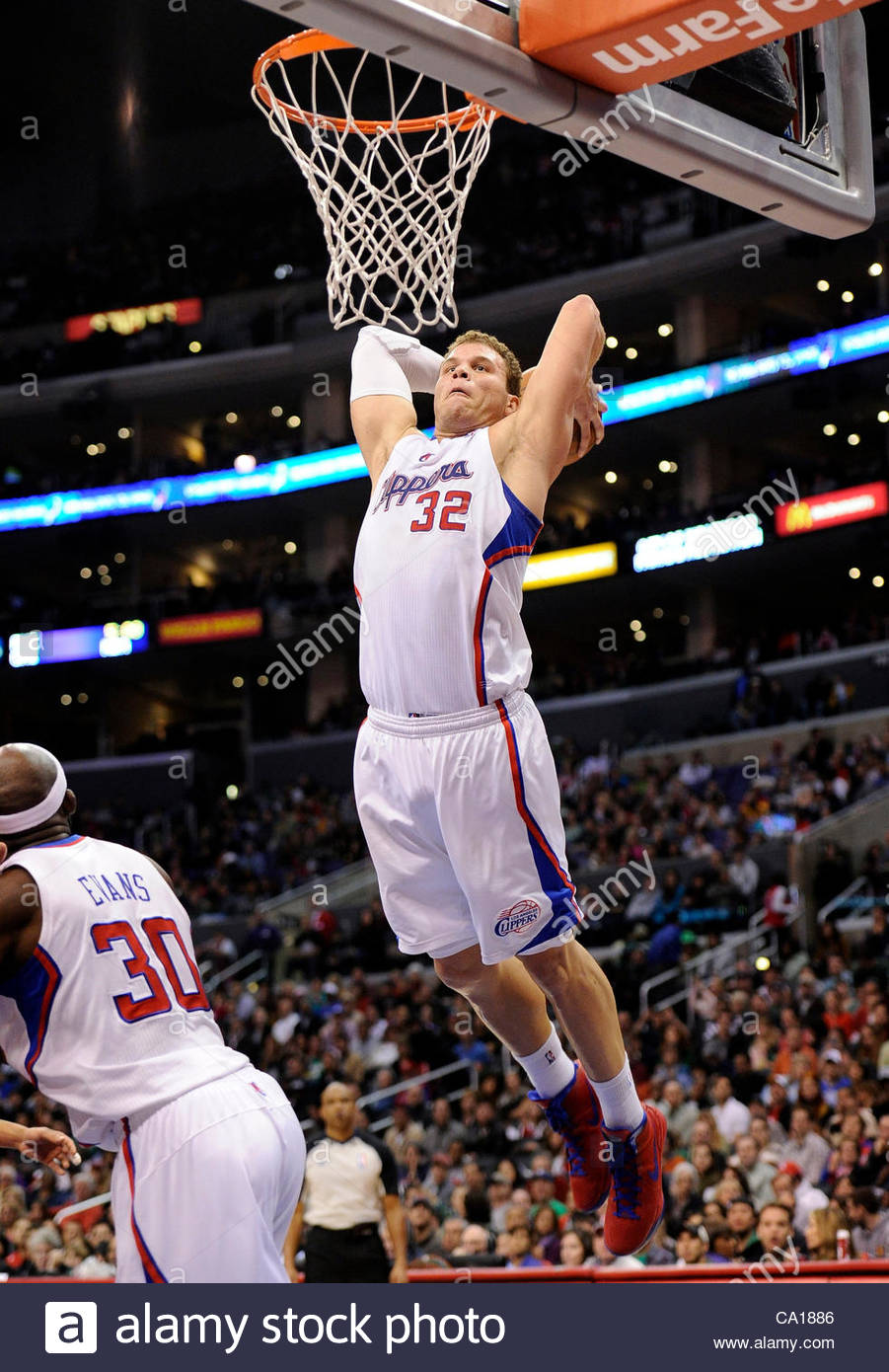 chris paul dunk