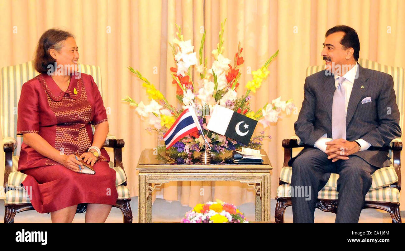 Prime Minister, Syed Yousuf Raza Gilani talks with Thailand Princess Maha Chakri Sirindhom during meeting at PM House in Islamabad on Tuesday, March 20, 2012. Stock Photo