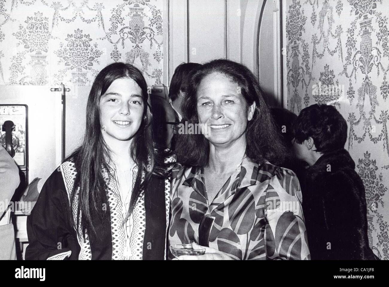 Colleen Dewhurst pics photo Colleen Dewhurst