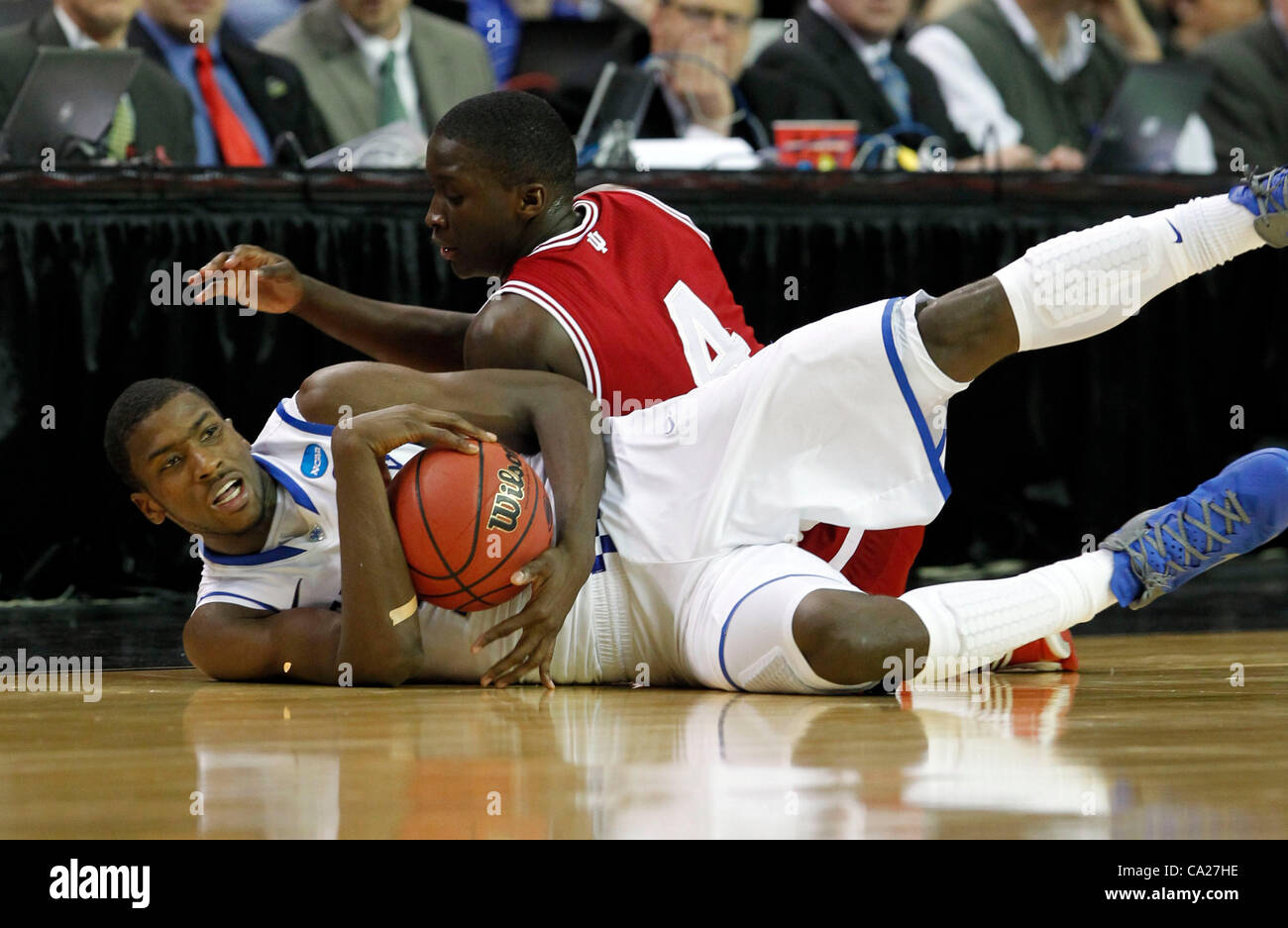 March 24, 2012 - Atlanta, GA, USA - Kentucky Wildcats forward Michael Kidd-Gilchrist (14) came up with a loose ball and called timeout with Indiana Hoosiers guard Victor Oladipo (4) on his back as the University of Kentucky played Indiana University in the NCAA South Regional semifinal the Georgia D Stock Photo