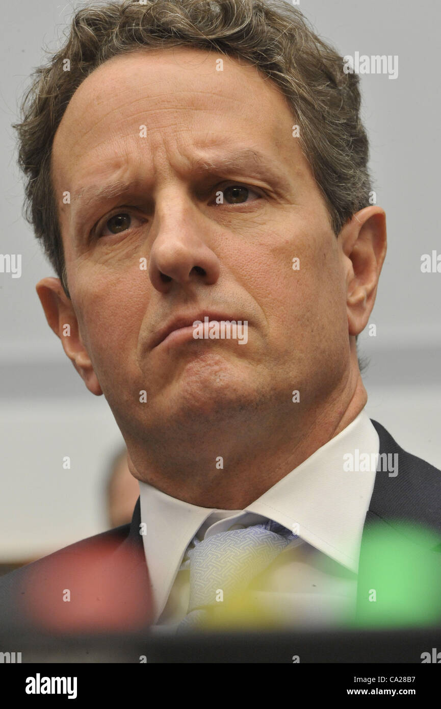 Tim Geithner Timothy f geithner hi-res stock photography and images - Alamy