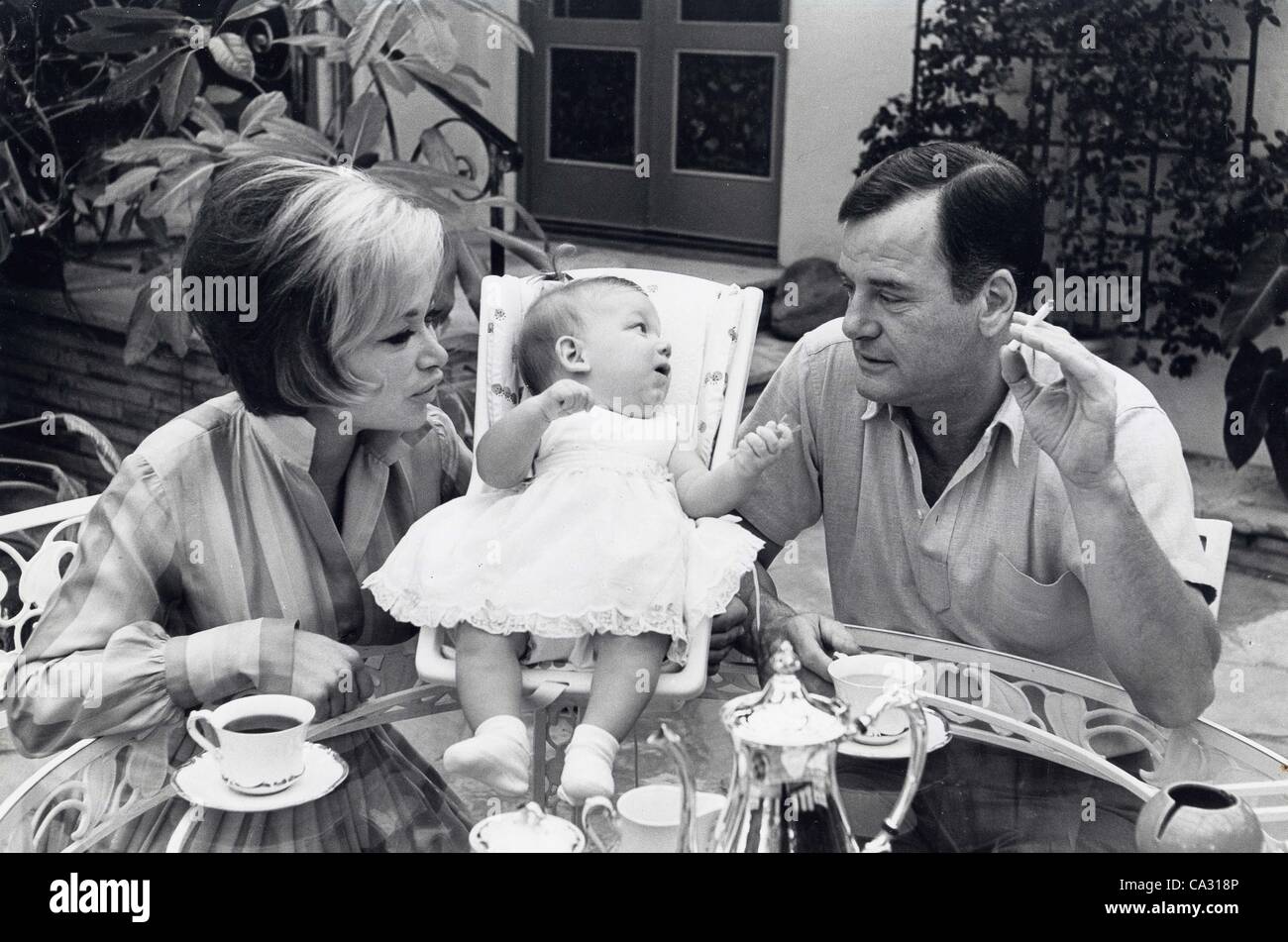 GIG YOUNG with wife Elaine Williams and daughter Jennifer Young ...