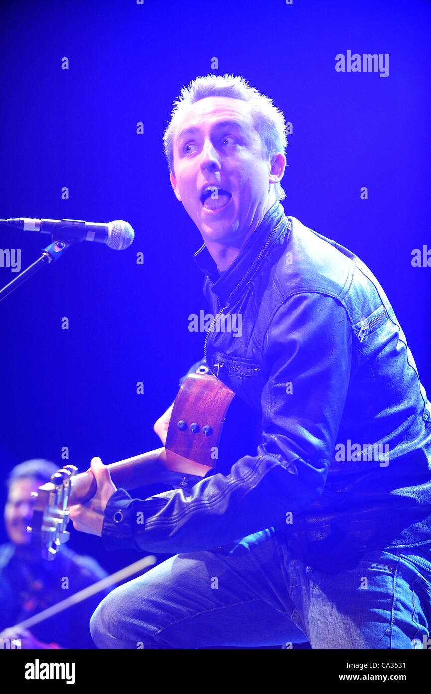 Yellowcard 2012 hires stock photography and images Alamy