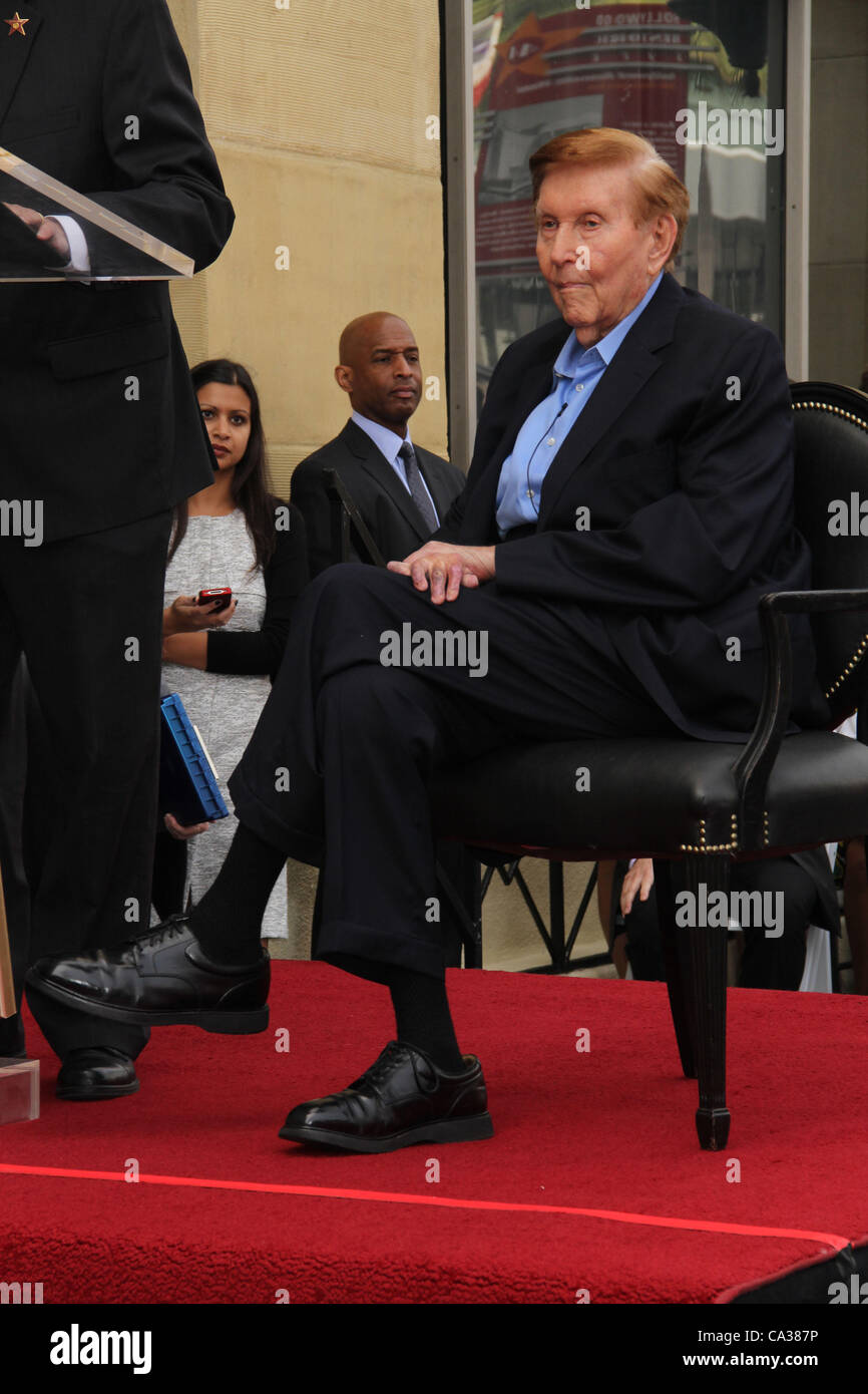 Image of sumner redstone hi-res stock photography and images - Alamy
